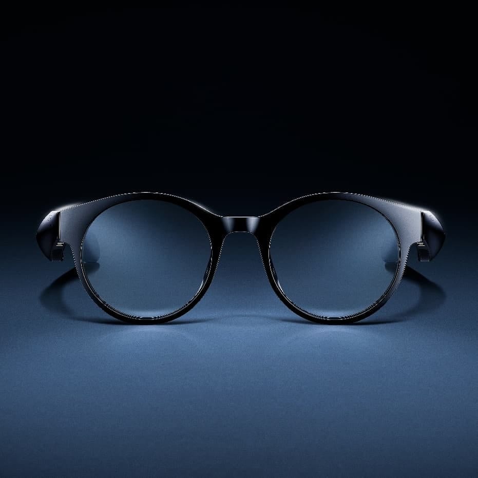 شركة "Razer" تعلن عن نظارةٍ ذكيةٍ مزوّدة بميكروفون وسماعات | ديناصور.تك