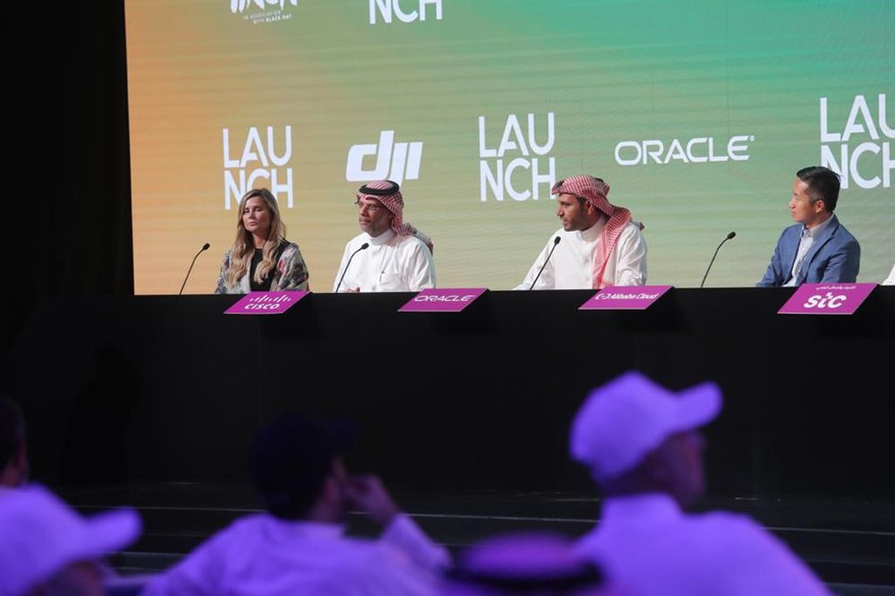 سيسكو تعقد شراكة مع الاتحاد السعودي للأمن السيبراني والبرمجة والدرونز لتعزيز المهارات الرقمية في المملكة | ديناصور.تك