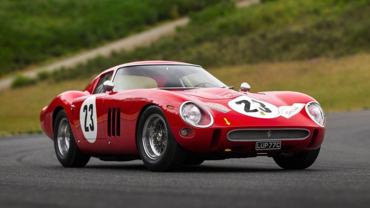 فيراري 250 جي تي أوهScaglietti موديل 1962 (48.4M$)