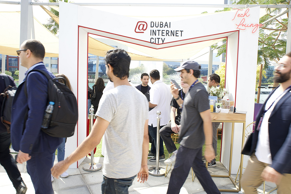 مؤتمر ستيب 2023 الذي يجري تنظيمه في مدينة دبي للإنترنت انطلق اليوم بدورته الحادية عشرة | ديناصور.تك